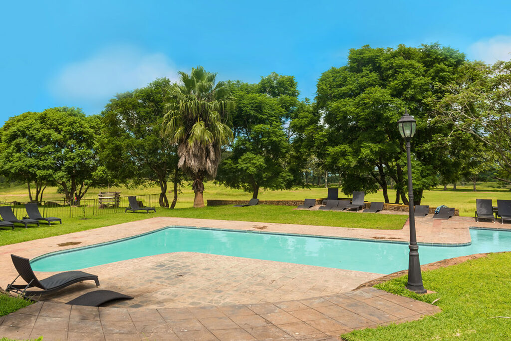 Swimming pool at Game Haven Lodge